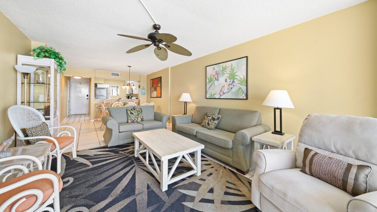 Foto principal - 7205 Thomas Dr