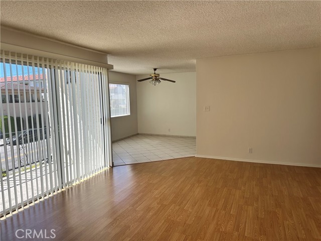 Foto del edificio - 1304 W 9th St