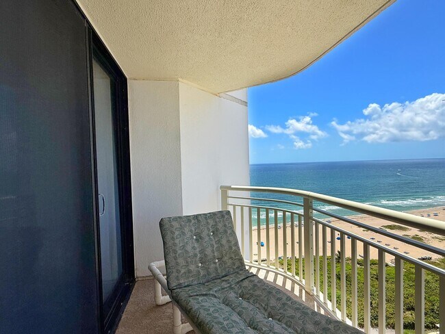 Building Photo - 3000 N Ocean Dr