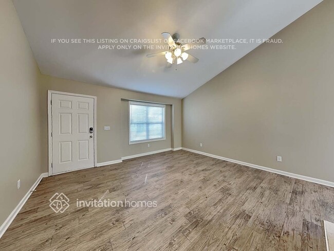 Building Photo - 214 Parkridge Dr