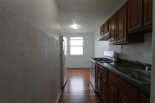 Building Photo - 7436 Thouron Ave