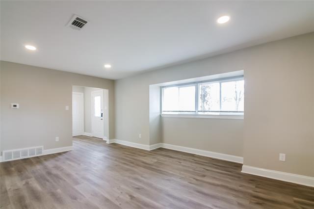 Foto del edificio - 309 E Huitt Ln