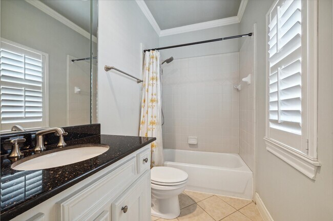 Foto del edificio - 2943 Brompton Square Dr