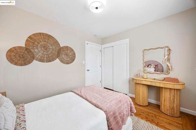 Foto del edificio - 20674 Forest Ave