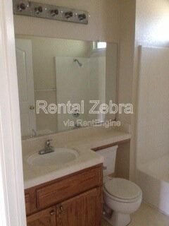 Foto del edificio - 1020 Stonridge Dr