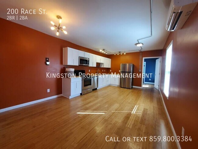 Foto del edificio - Beautiful 2 Bedroom 2 Bathroom! 1/2 OFF SE...