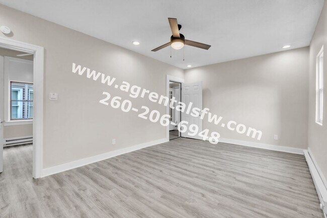 Foto del edificio - 1235 Huestis Ave