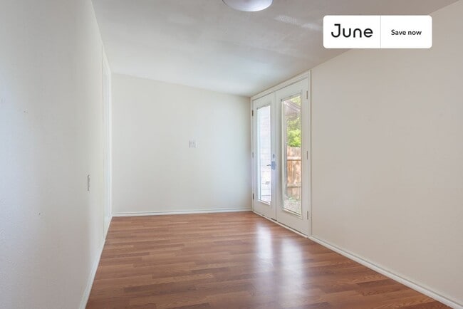 Foto del edificio - 6307 Chesterfield Ave