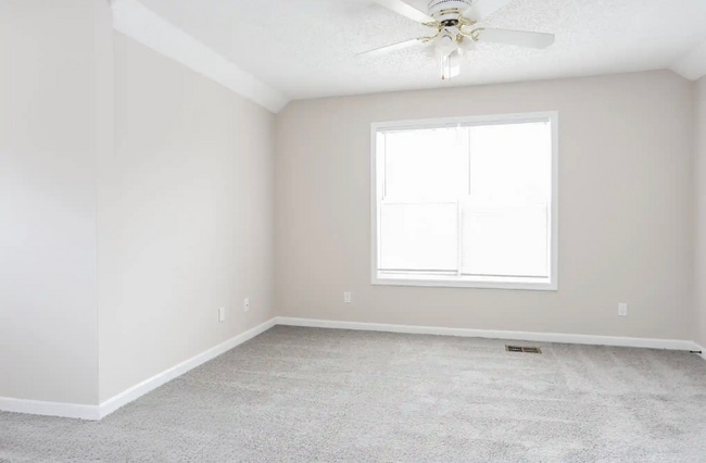 Foto del edificio - 11224 Aliyah Dr