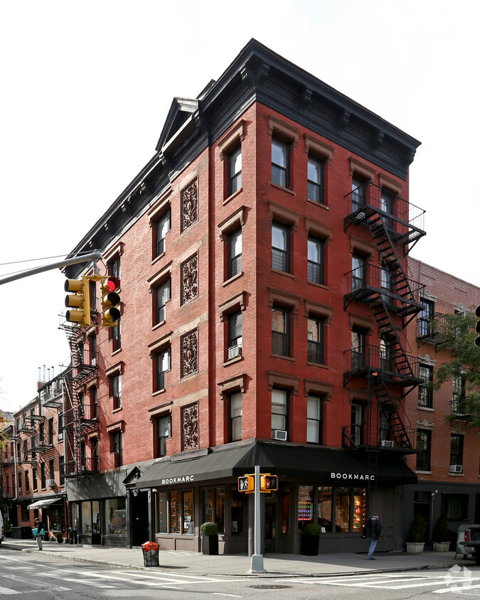 Primary Photo - 400 Bleecker St