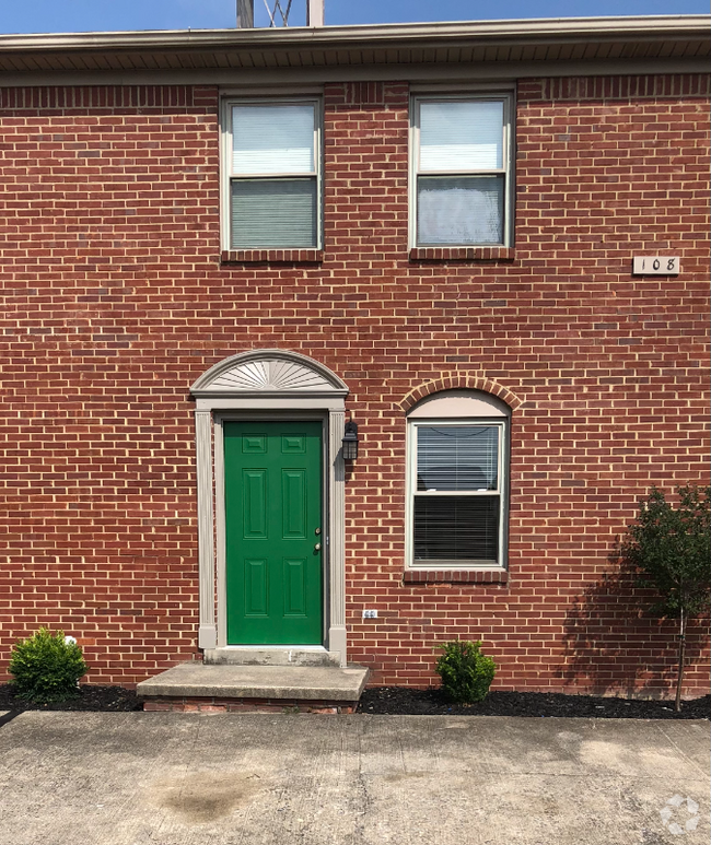Building Photo - 108 Manna Dr