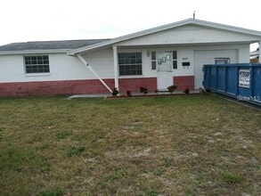 Building Photo - 4030 Chesswood Dr