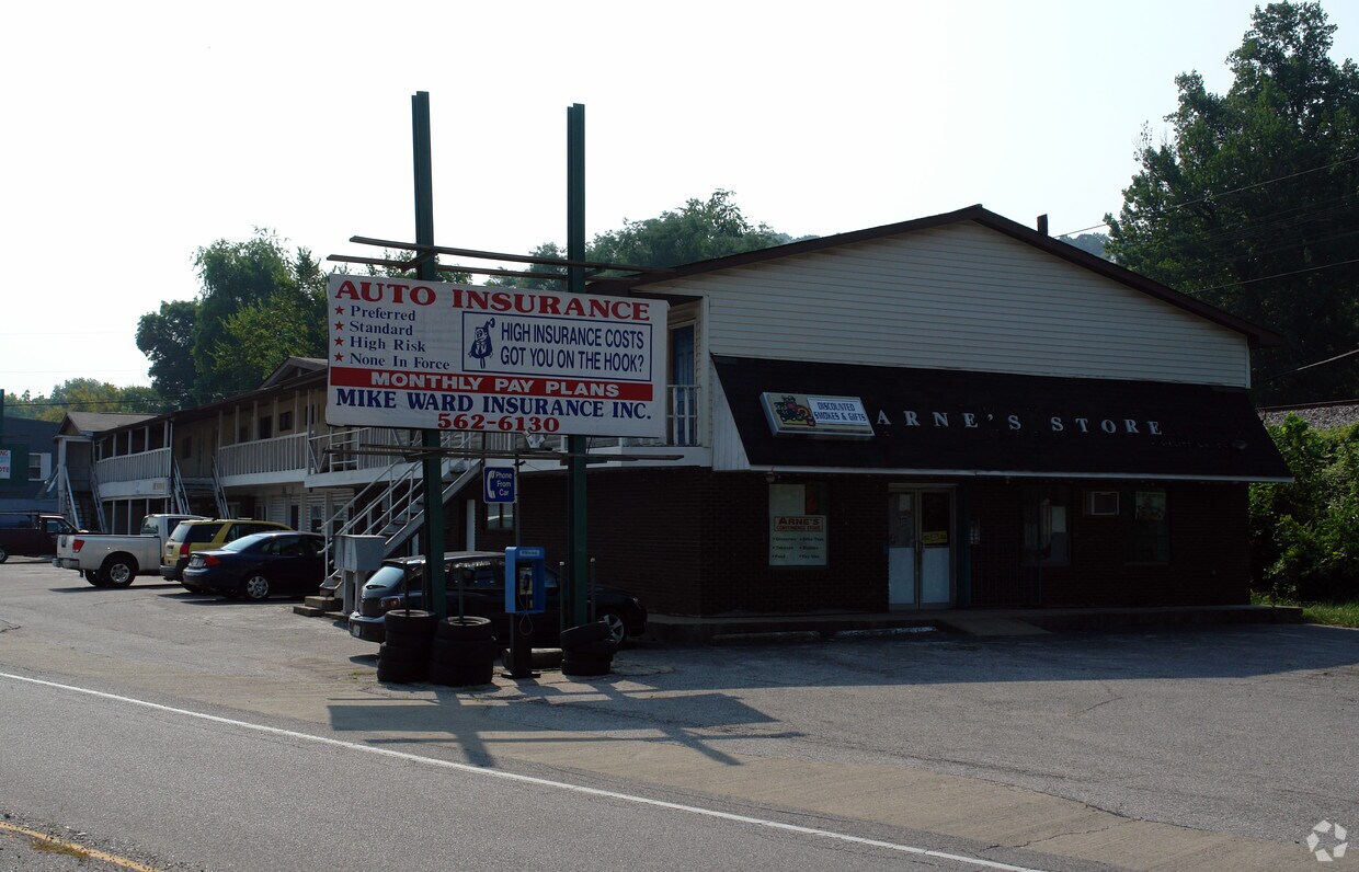 6735 MacCorkle Ave, St. Albans, WV 25177 Apartments in St. Albans, WV