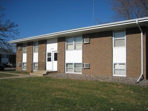 Primary Photo - 1634 16th St SE