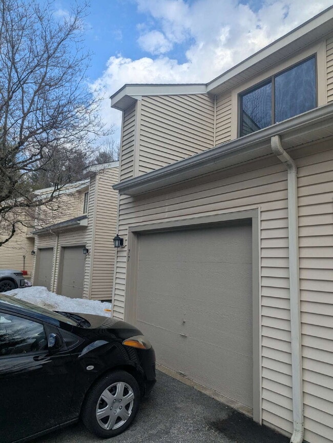 Building Photo - 77 Samuel Dr