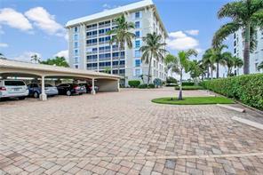 Building Photo - 2750 Gulf Shore Blvd N