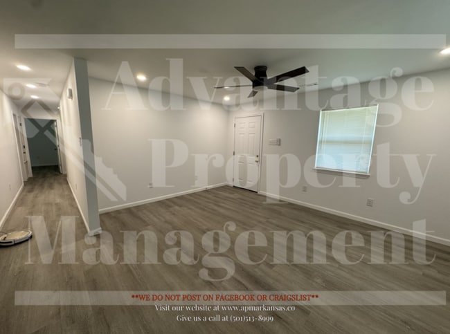Building Photo - 313 W Parker Rd