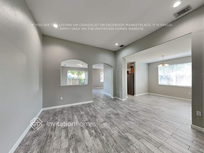 Foto del edificio - 15380 SW 10th St