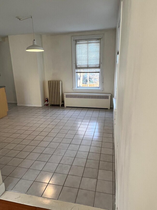 Kitchen - 51 S Clinton St