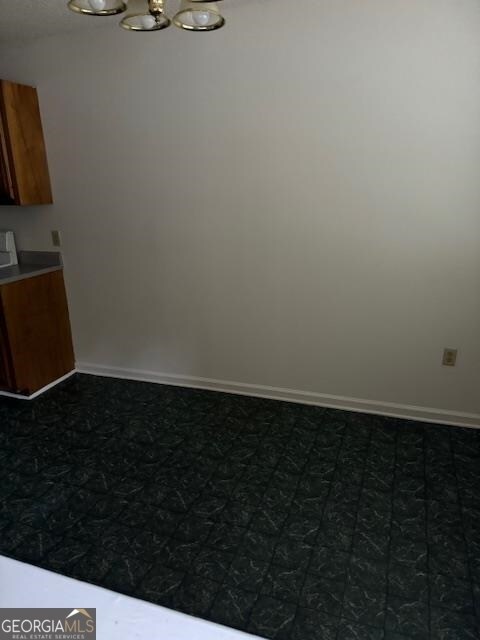 Foto del edificio - 4325 Country Club Rd