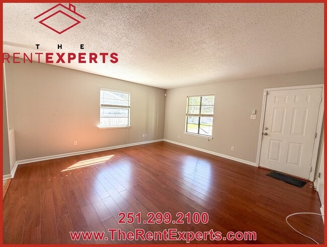 Foto del edificio - 817 Timbers Dr
