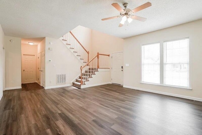 Foto del edificio - 508 Zircon Ln