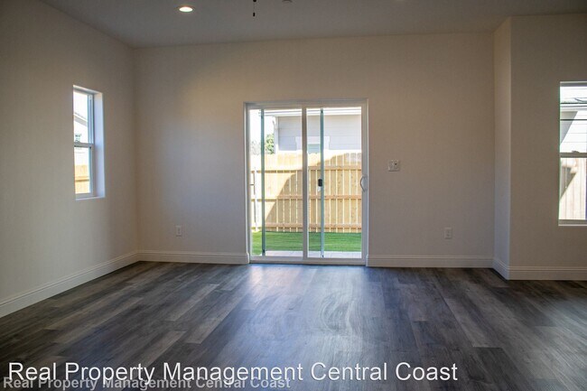Foto del edificio - 3 br, 2.5 bath House - 359 Lily Pad Lane