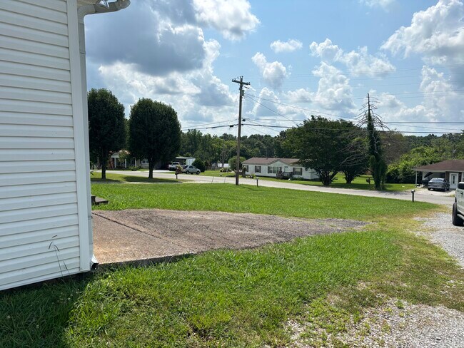 Foto del edificio - 1307 Allen Rd