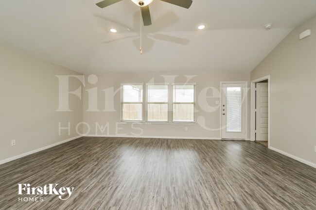 Building Photo - 6217 Painswick Dr