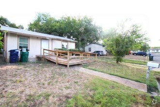Building Photo - 1000 Morris Dr