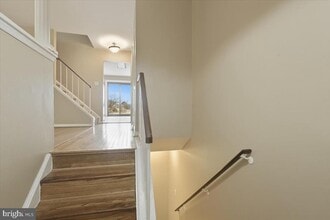 Building Photo - 6168 Forest Creek Ct