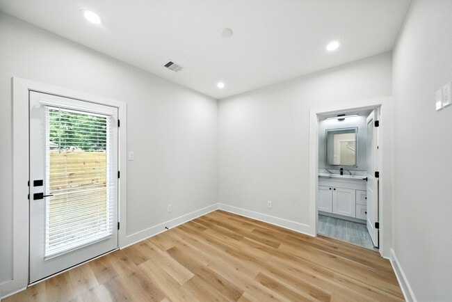 Building Photo - 10929 Ivyridge Rd