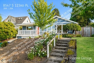 Building Photo - 8547 S 123rd Pl