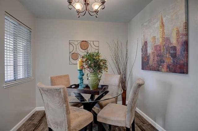 Building Photo - Beautifully Remodeled Spacious 1 Bedroom 1...