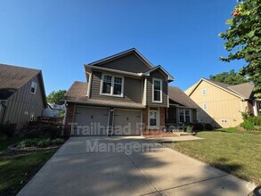 Building Photo - 13325 W 104th St