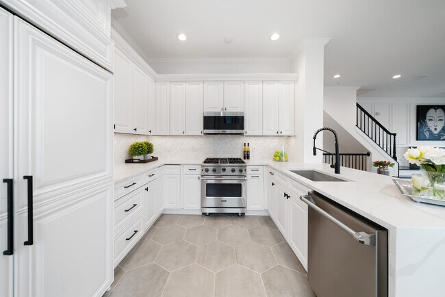 Foto del edificio - 444 Albany Ct