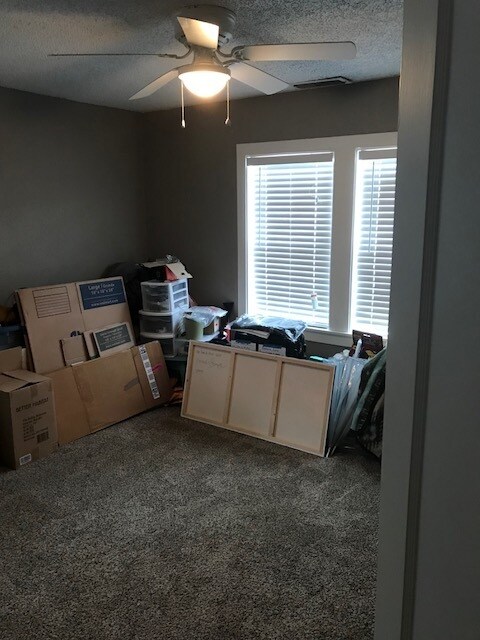 Foto del edificio - Adorable Updated Classy with all appliances