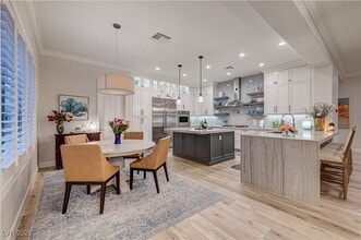 Building Photo - 105 Fountainhead Cir