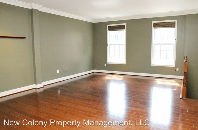 Building Photo - 8739 Blazing Brook Way