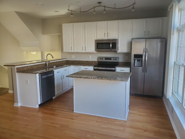 Foto del edificio - 645 Cherry Orchard Rd