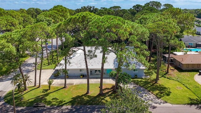 Foto del edificio - 8693 15th St N