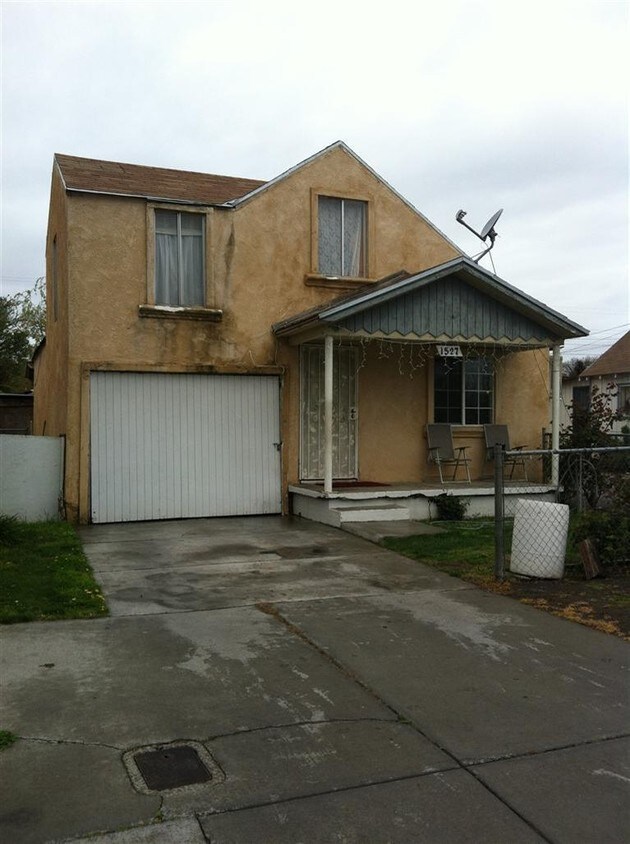 Building Photo - 1533 N Filbert St