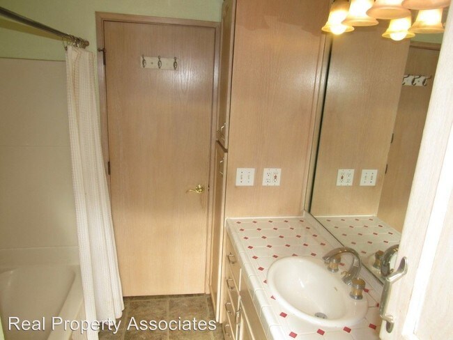 Foto del edificio - 15535 SE 24th St