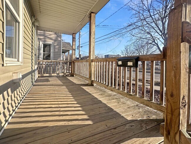 Foto del edificio - 309 Seward Ave NW