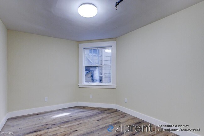 Building Photo - 2 br, 1 bath House - 1258 Leavenworth Stre...