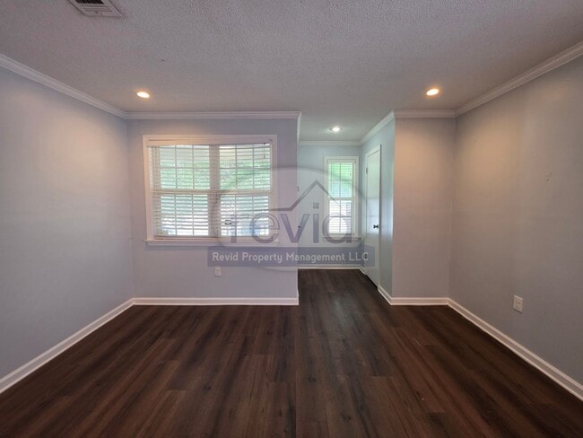 Building Photo - 36 N Auburndale St