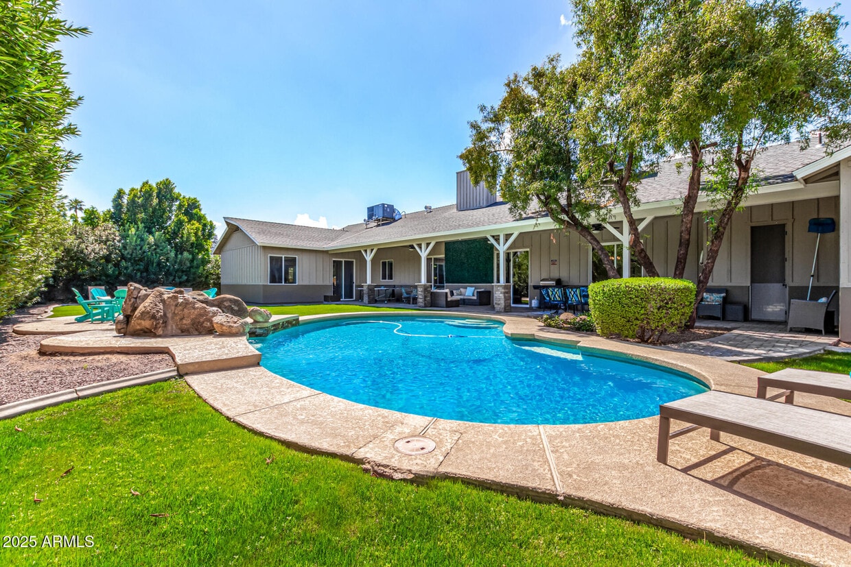 Foto principal - 4227 N 68th St