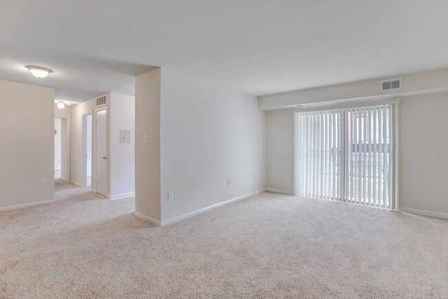 Foto del edificio - 225-229 43rd Rd NE