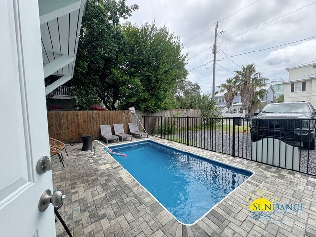 Foto del edificio - Beachside Retreat with Private Gated Access!