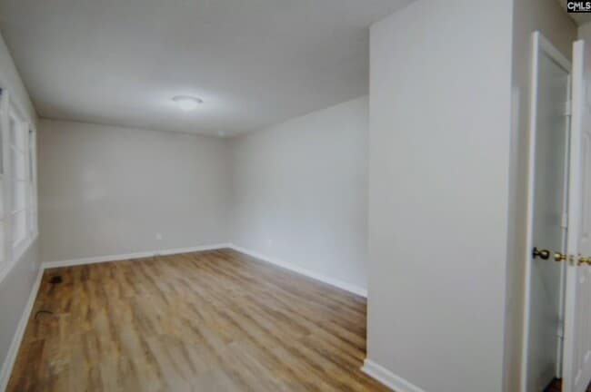 Foto del edificio - 2475 Drexel Dr